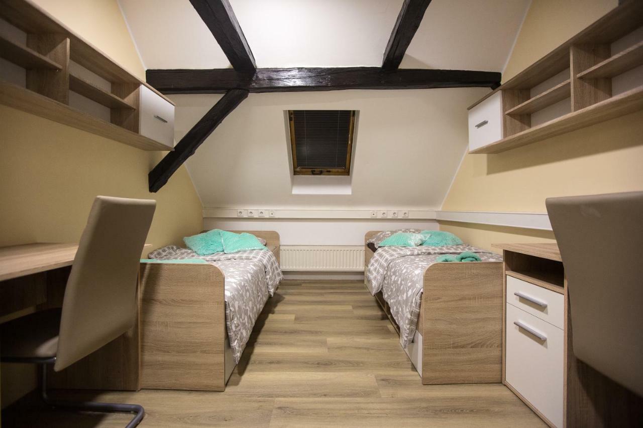 מריבור Minidorm Rooms In Heart Of City Center מראה חיצוני תמונה