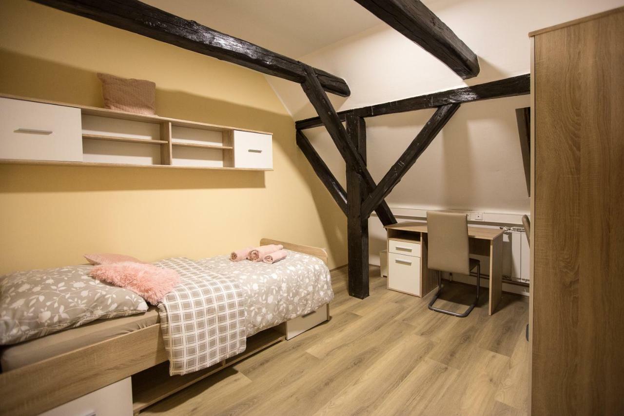 מריבור Minidorm Rooms In Heart Of City Center מראה חיצוני תמונה