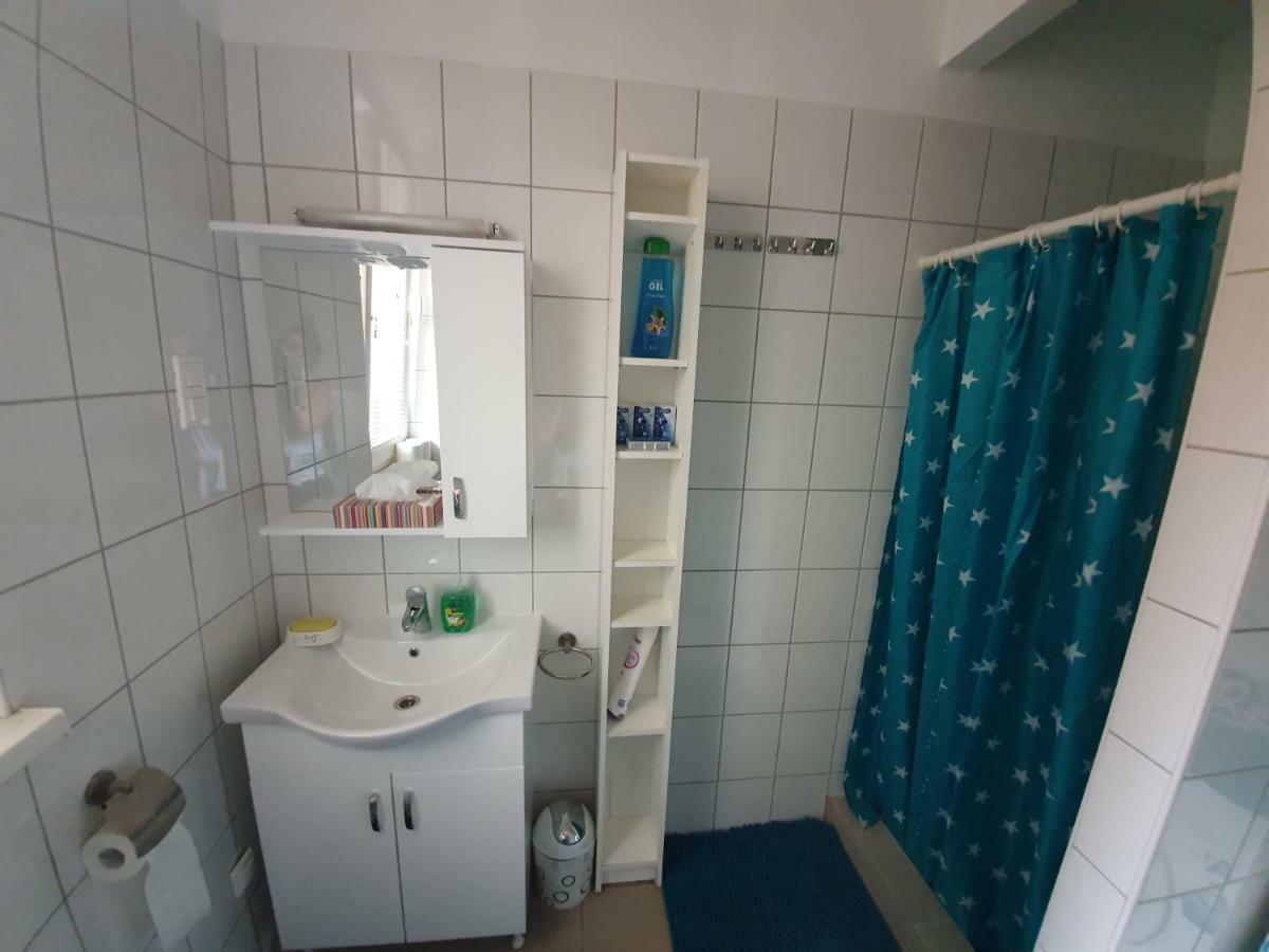 מריבור Minidorm Rooms In Heart Of City Center מראה חיצוני תמונה